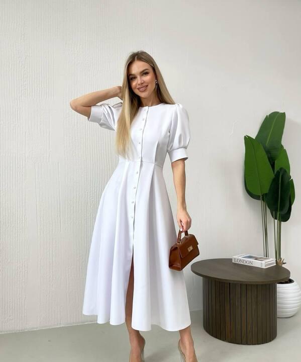 Платье-трапеция женское из костюмной ткани миди классическое с короткими рукавами весеннее