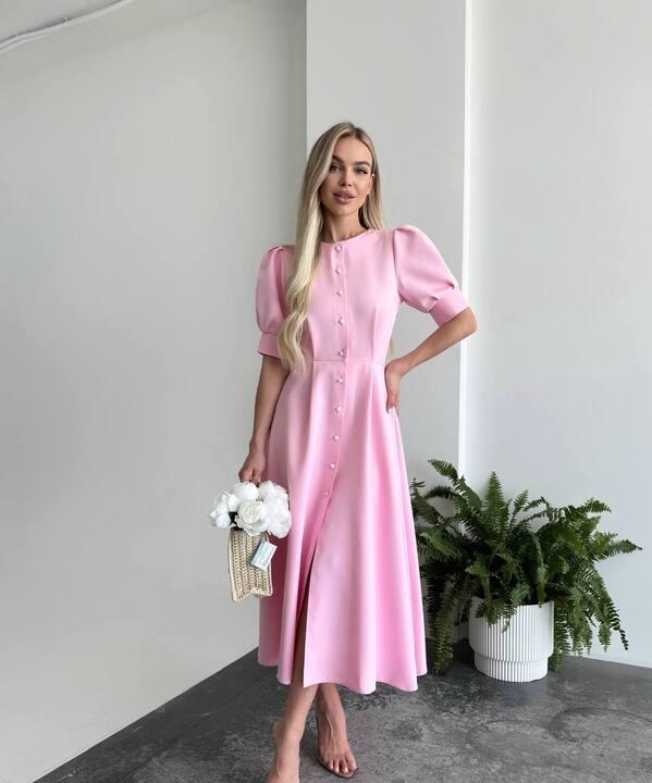 Платье-трапеция женское из костюмной ткани миди классическое с короткими рукавами весеннее