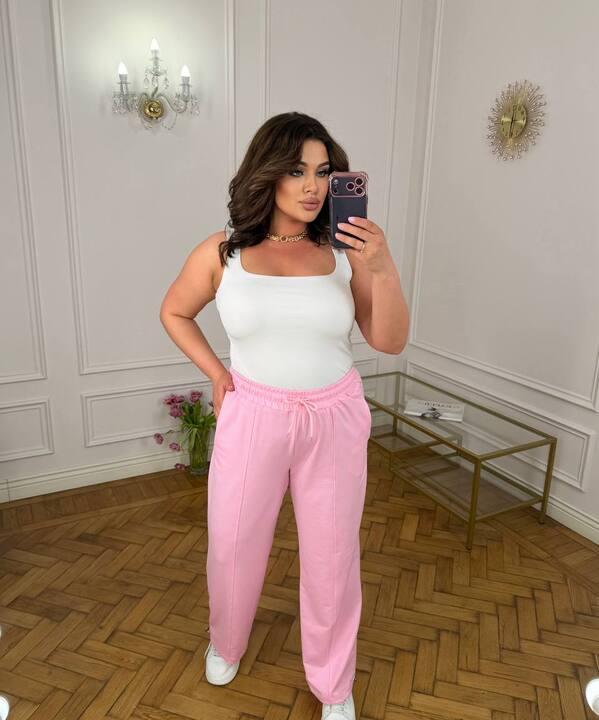 Брюки-джоггеры женские из двунитки повседневные на резинке средней посадки весенние