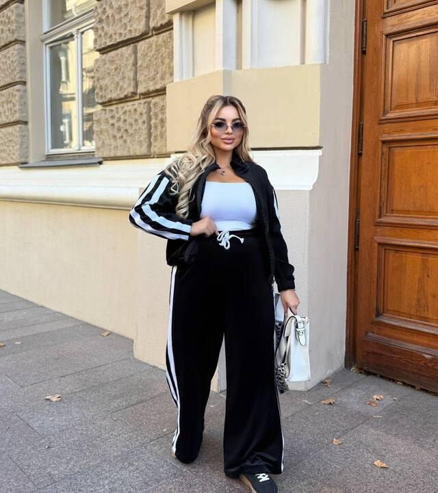 Спортивный костюм-двойка женский велюровый оверсайз: кофта на молнии и брюки палаццо демисезонный