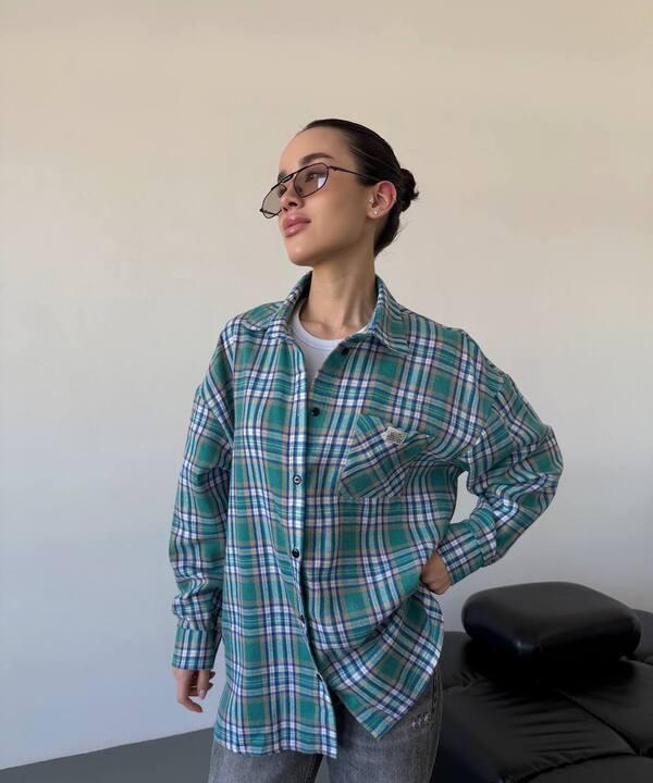 Рубашка женская хлопковая фланелевая в клетку свободного кроя длинная весенняя