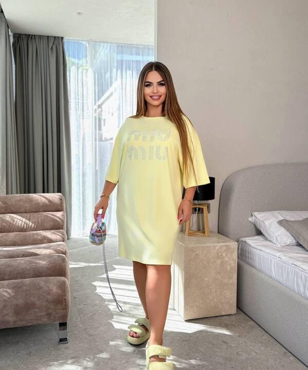 Платье-футболка женское из турецкого кулира со стразами оверсайз повседневное весеннее