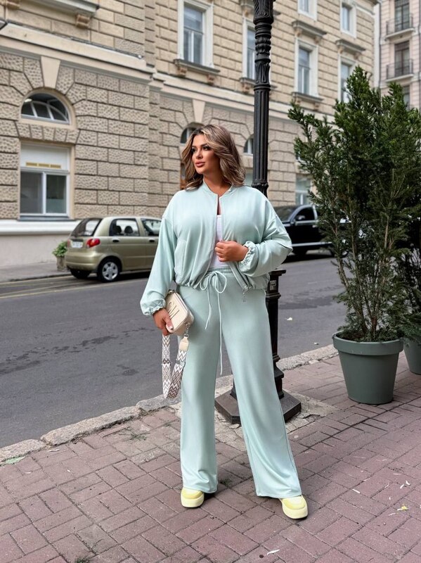 Спортивний костюм