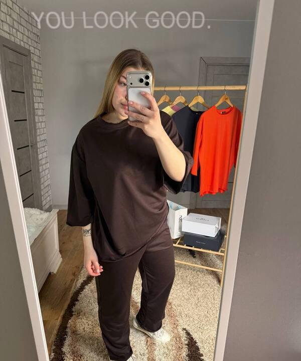 Прогулочный костюм женский из двунитки двойка с кофтой и брюками свободного кроя демисезонный