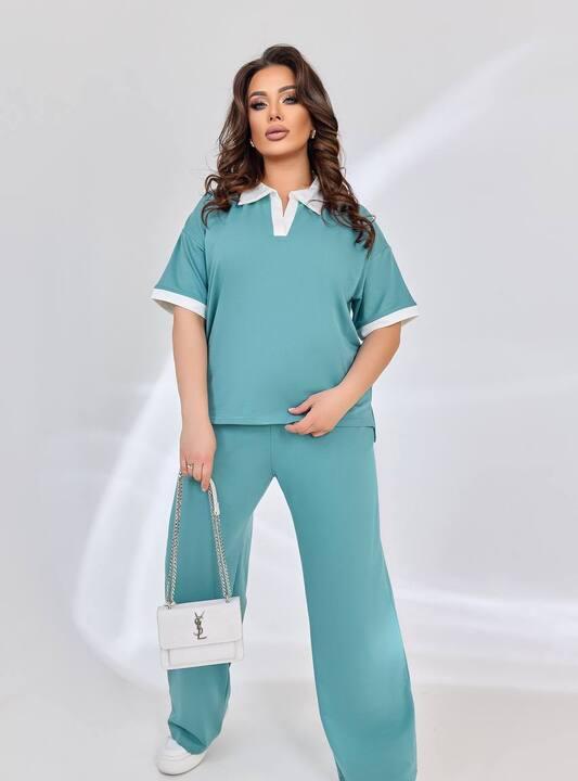 Спортивный костюм женский из двунитки пенье с футболкой с воротником и свободными брюками демисезонный