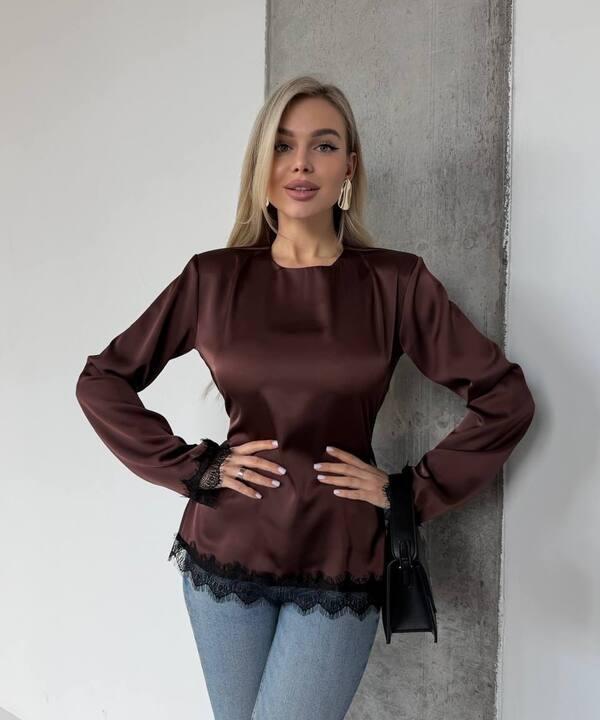 Блуза женская из дабл шелка с кружевным декором и длинным рукавом демисезонная