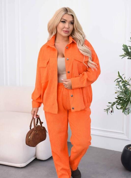Костюм-двойка женский из хлопкового вельвета с курткой-рубашкой и джоггерами весенний