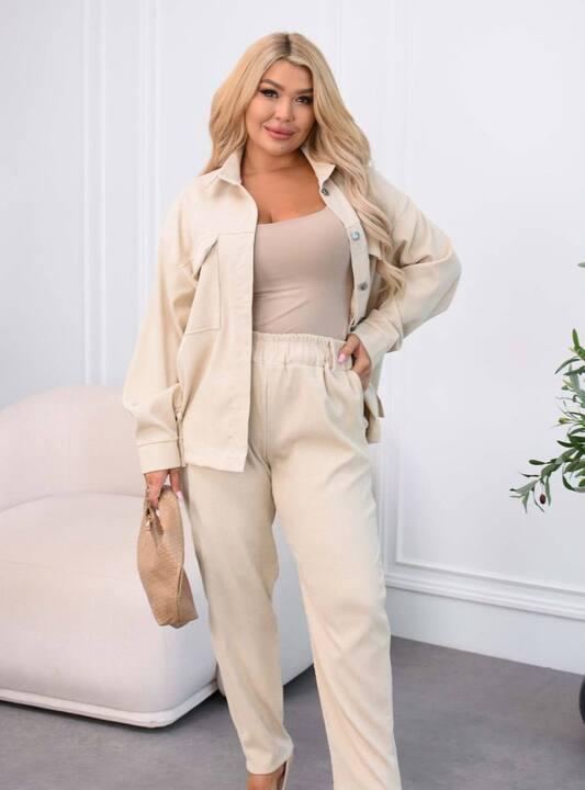 Костюм-двойка женский из хлопкового вельвета с курткой-рубашкой и джоггерами весенний