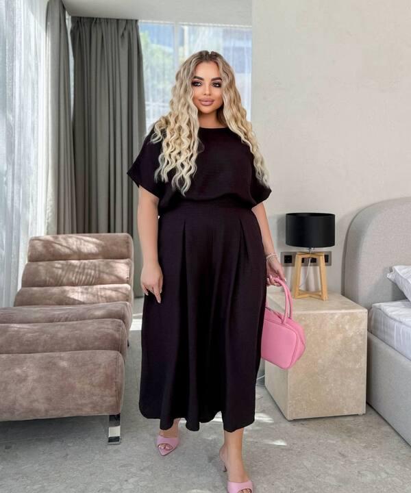 Костюм-двойка женский льняной с блузой и широкими брюками летний