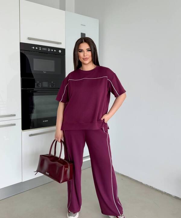 Костюм-двойка женский из двунитки пенье с футболкой и широкими брюками свободного кроя демисезонный