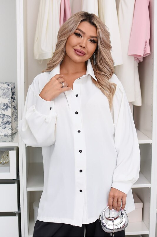 Блуза женская из софт коттона свободного прямого кроя на пуговицах с воротником удлиненная демисезонная