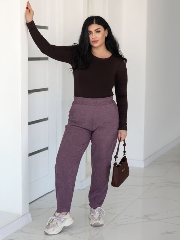 Брюки женские вельветовые оверсайз джоггеры на резинке с высокой посадкой весенне-летние