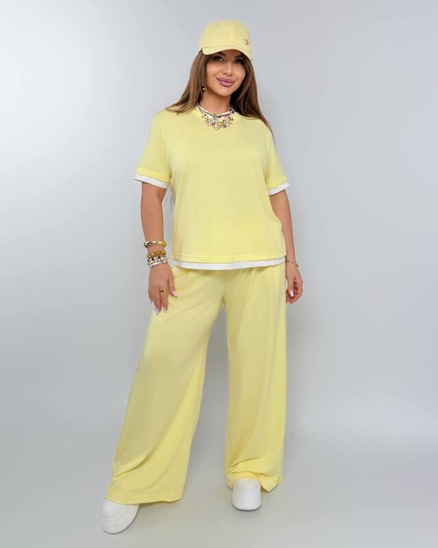 Спортивний костюм