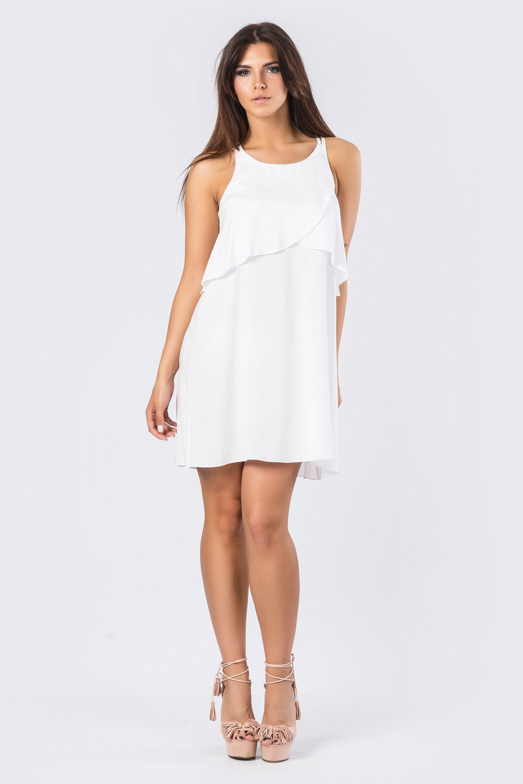 Легкое белое летнее платье с оборкой 33670