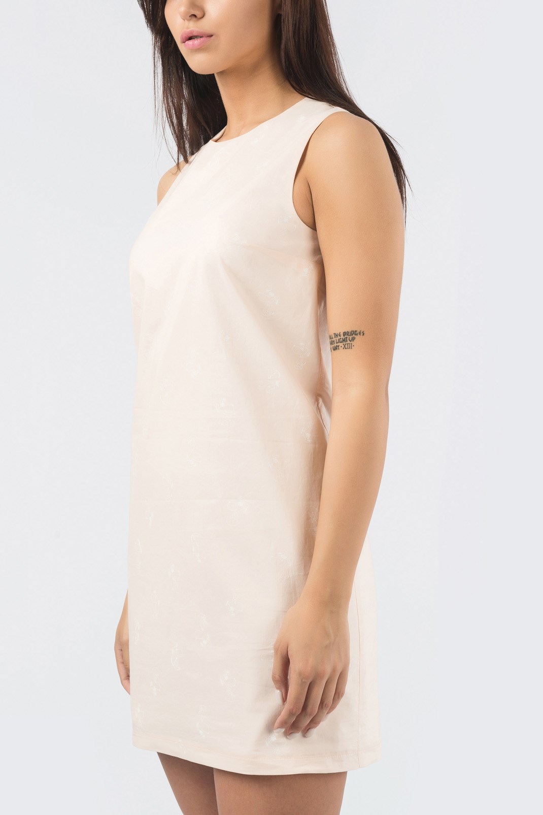 Маленькое персиковое платье на лето 33701