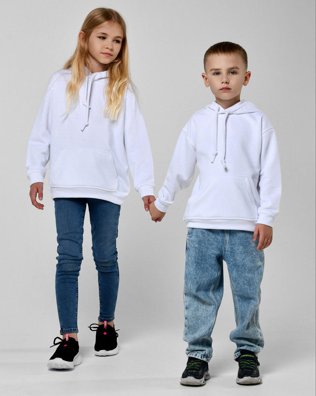 Детский худи унисекс белого цвета 55711