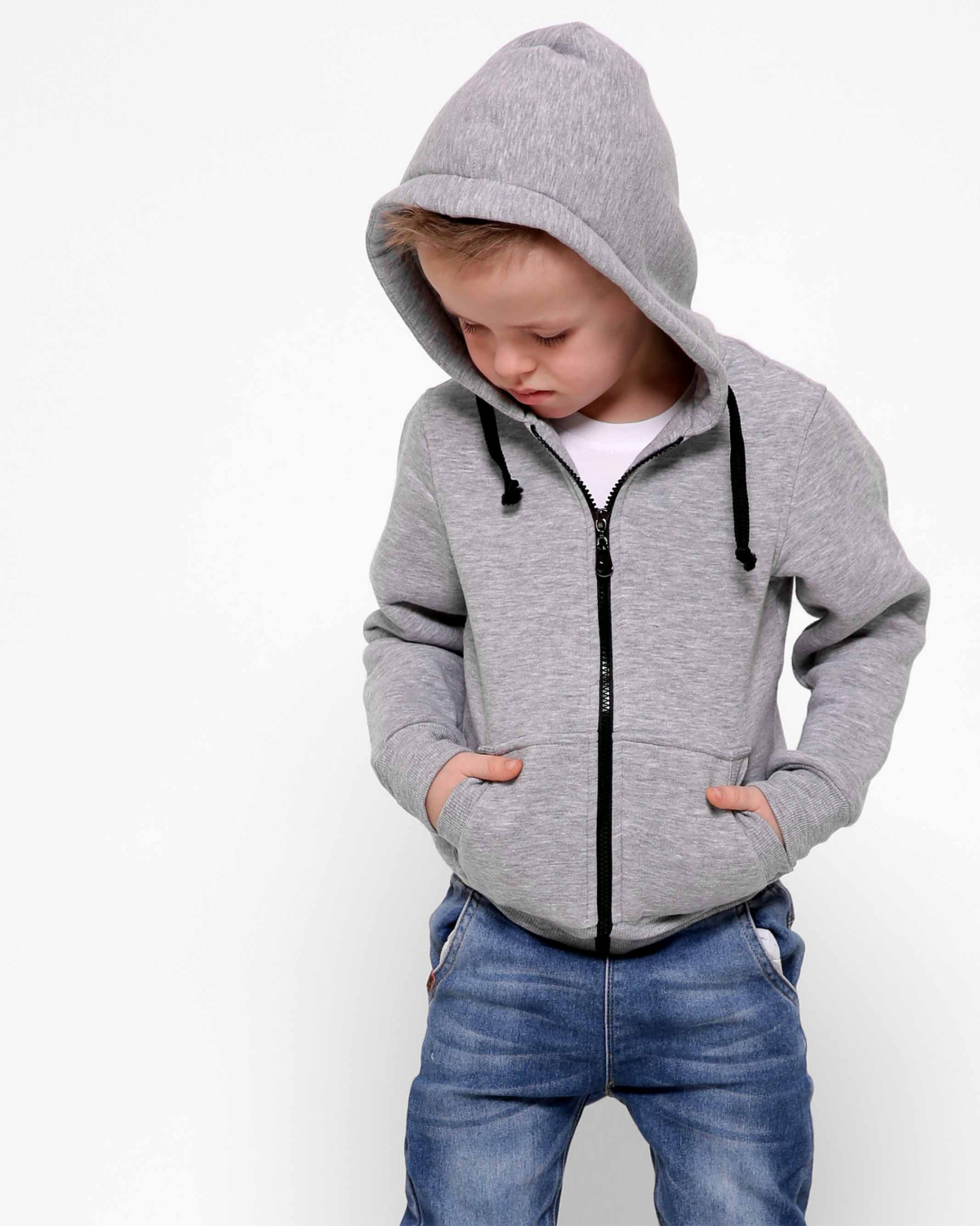 Детская однотонная спортивная кофта серого цвета 31996