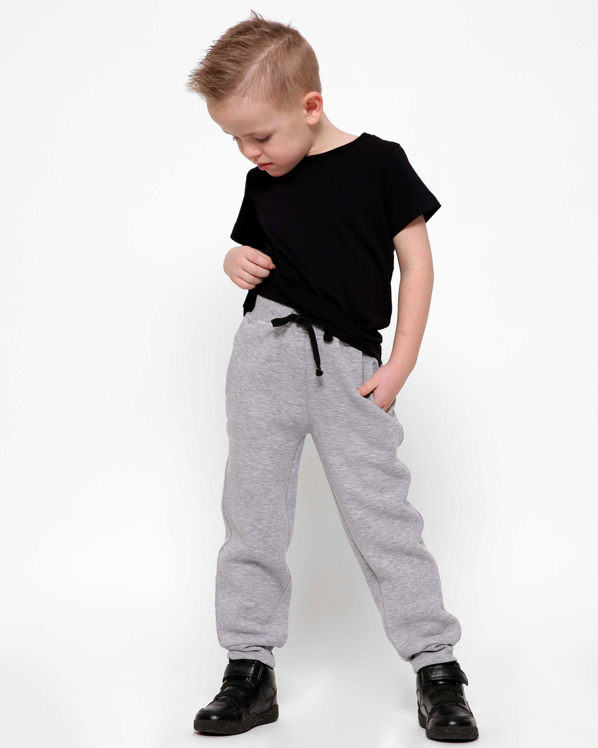 Утепленные детские брюки в сером цвете 30127