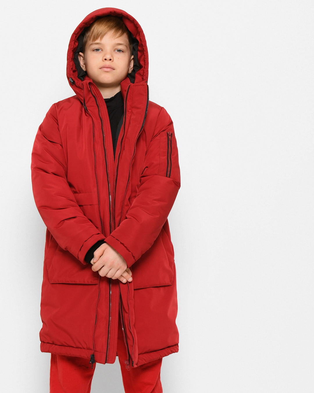 Красная зимняя куртка для мальчика 43501