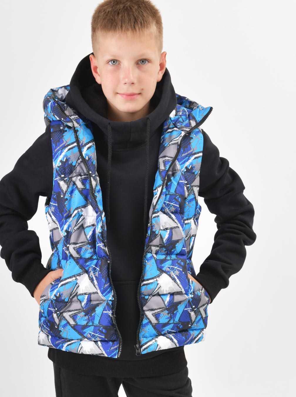 Детский яркий демисезонный жилет 55921