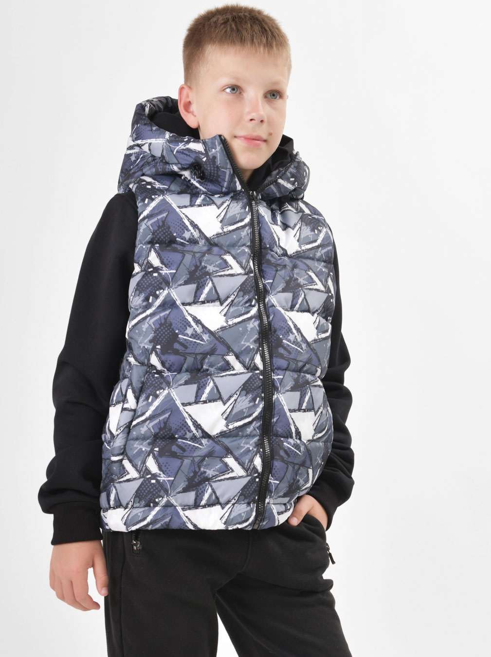 Детский яркий демисезонный жилет 55923