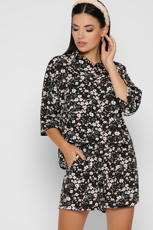 Черный летний костюм с цветочным узором 48815