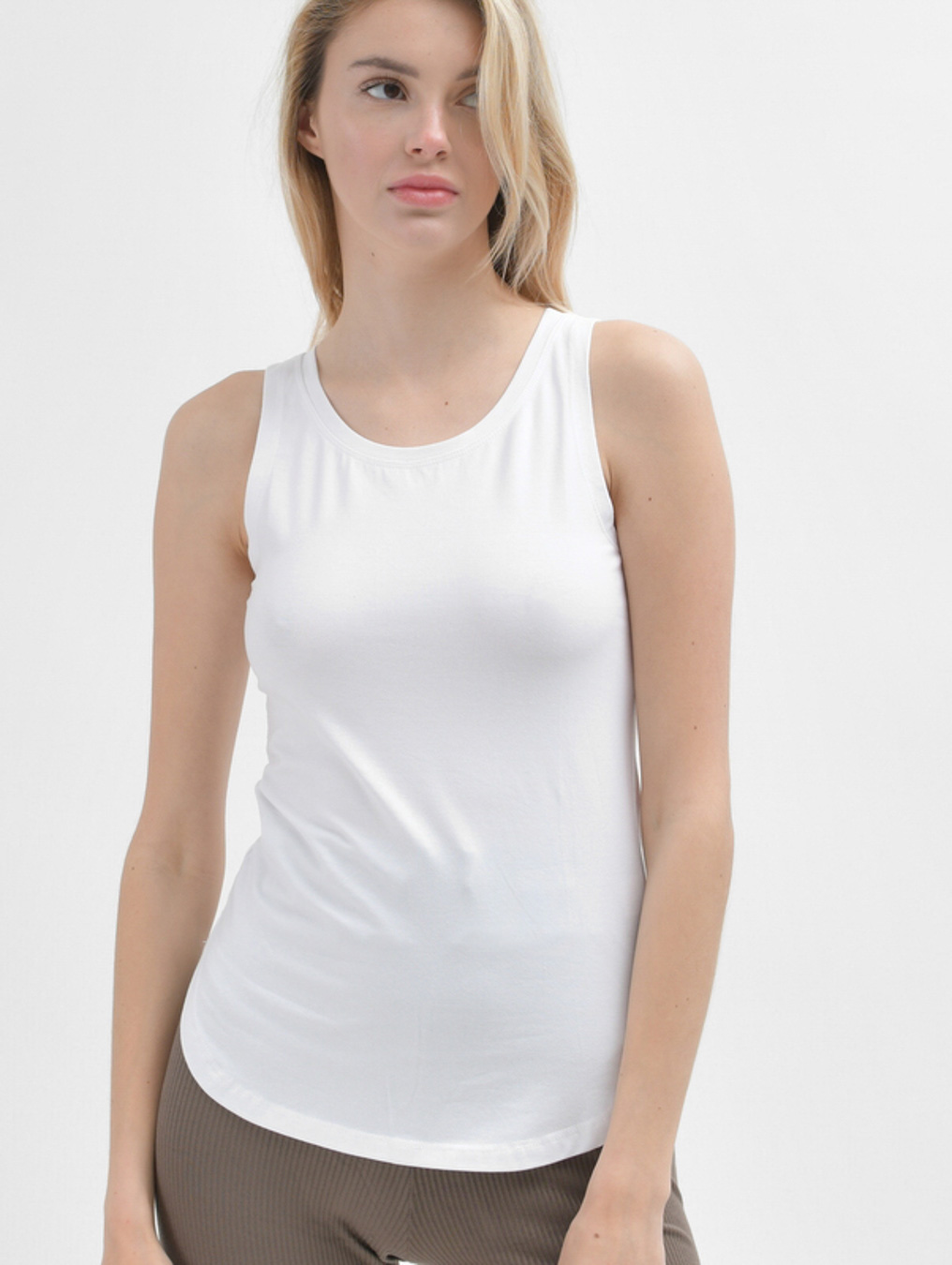 Облегающая белая майка 55394