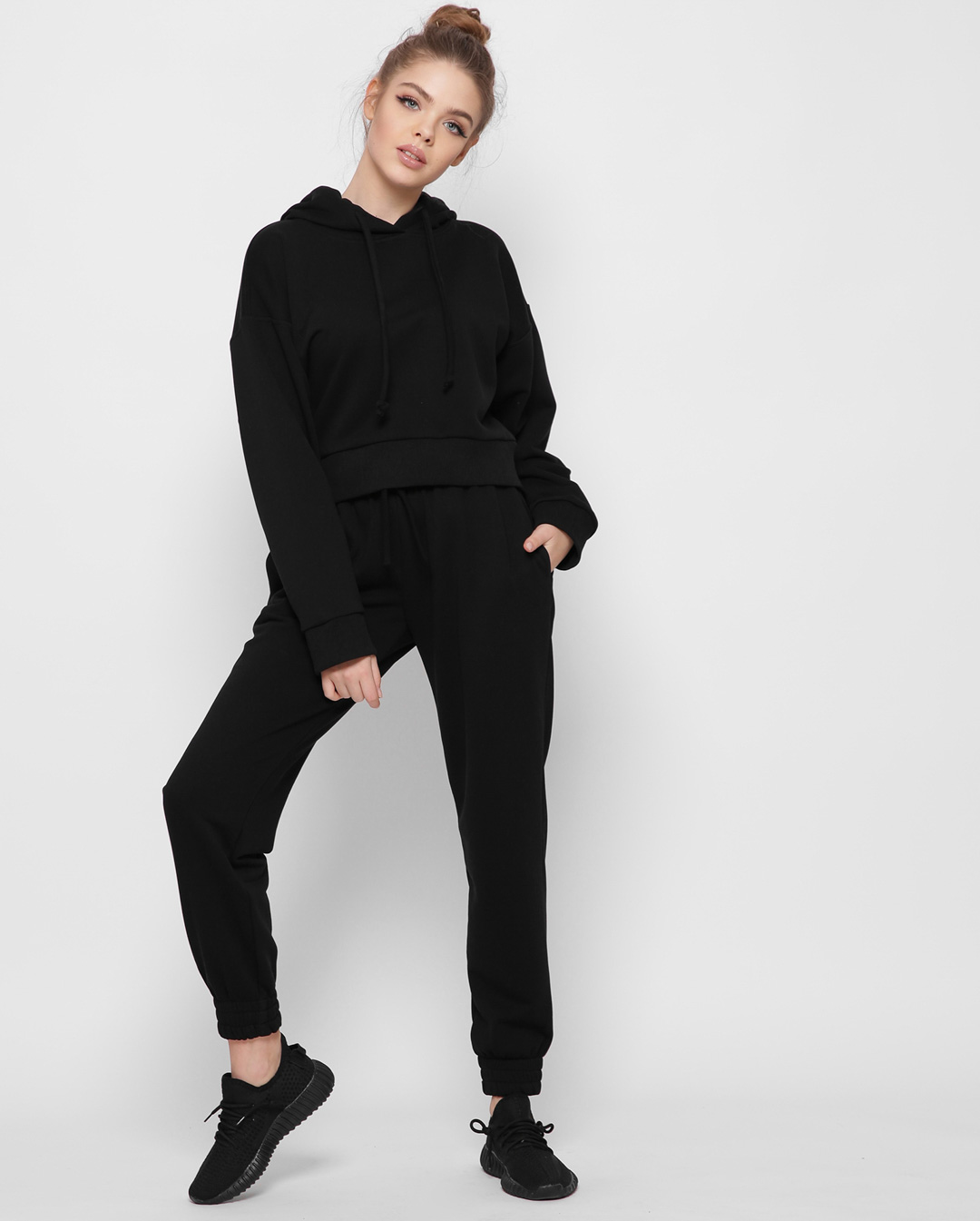 Короткое худи оверсайз с капюшоном 41793