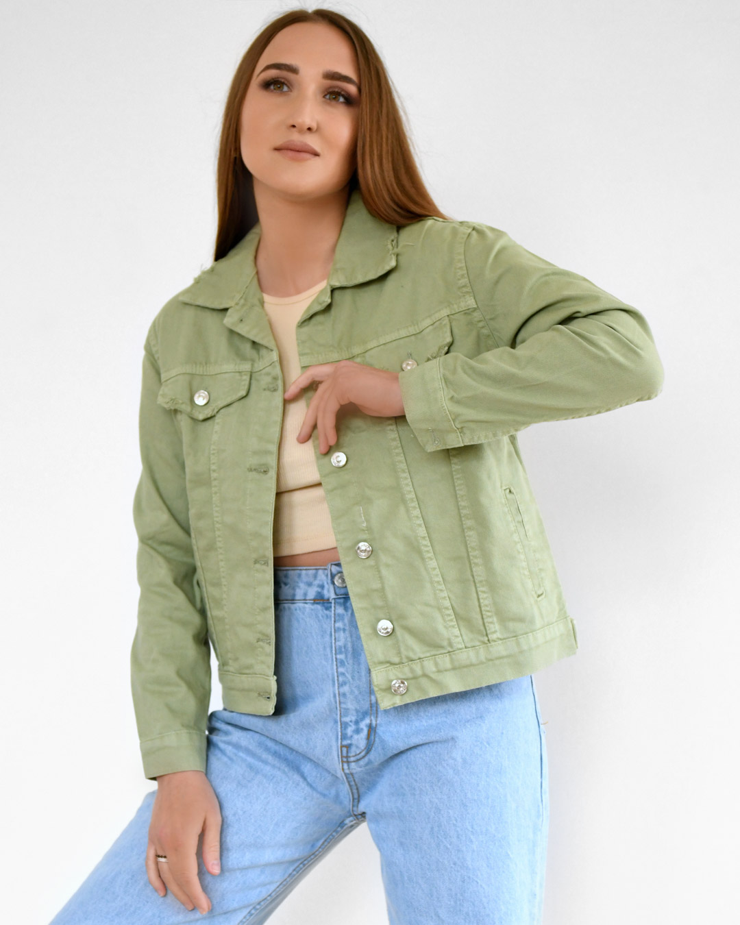 Джинсовая куртка цвета оливки 55156