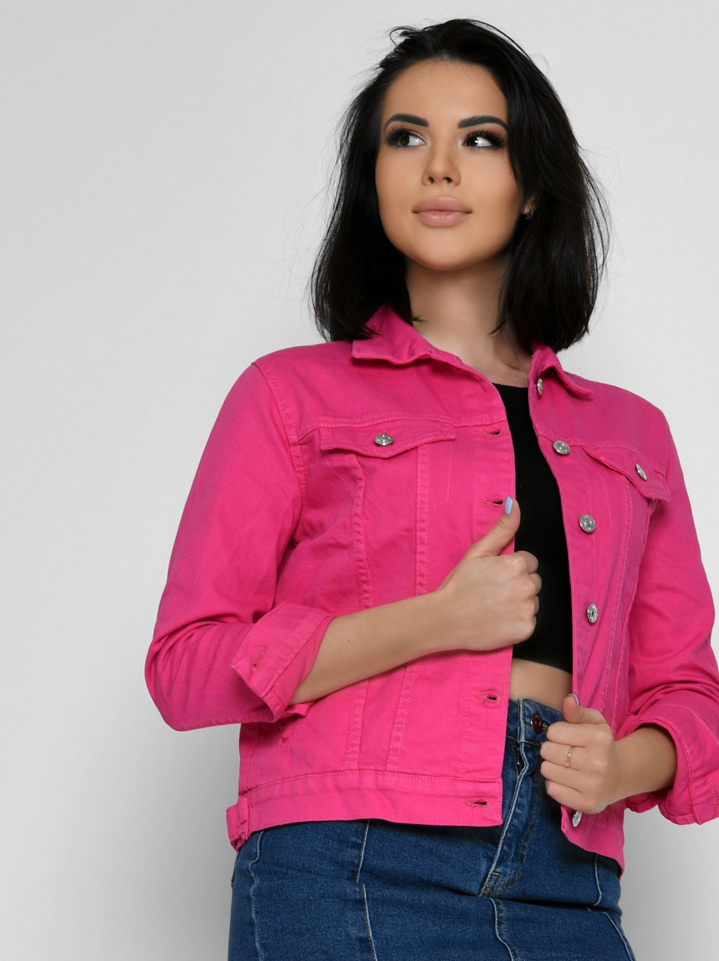 Малиновая джинсовая куртка 55155