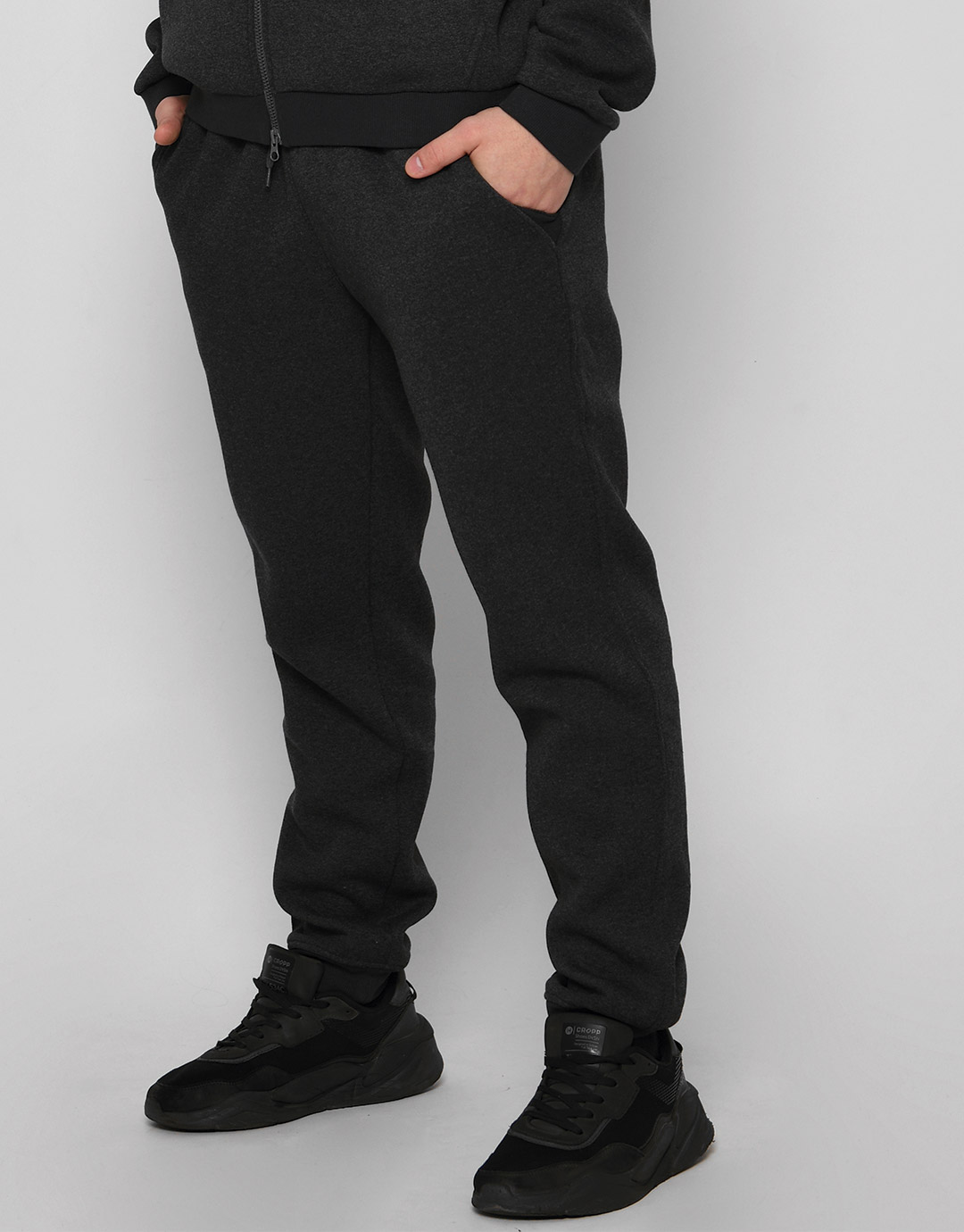 Мужские антрацитовые спортивные штаны на флисе 29936